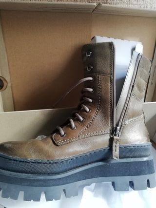 Botas Clarks Orianna2 Hike Talla 39.5