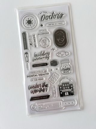 sello lora bailora suscripción julio 2024 inglés