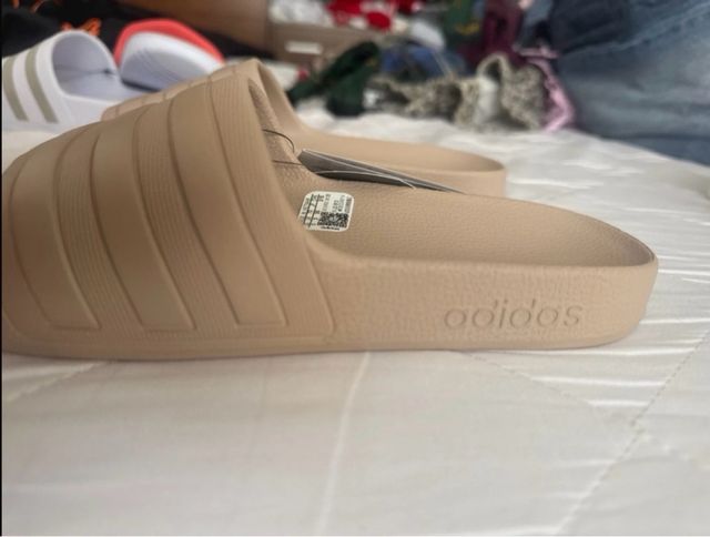 Chanclas Adidas Beige Talla M