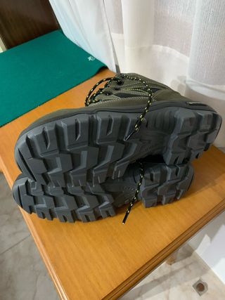 Botas de seguridad nuevas Delta TALLA 43