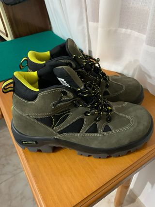 Botas de seguridad nuevas Delta TALLA 43