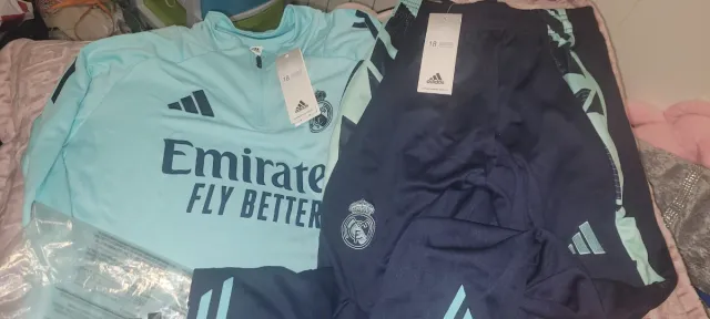 Conjunto Chándal Real Madrid Adidas Talla 18