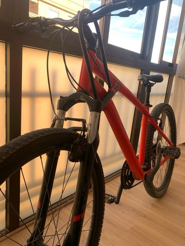 Bicicleta Rockrider ST 100 Roja