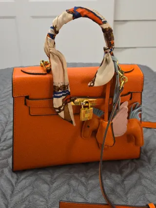 Bolso Hermes Kelly Naranja con Llavero