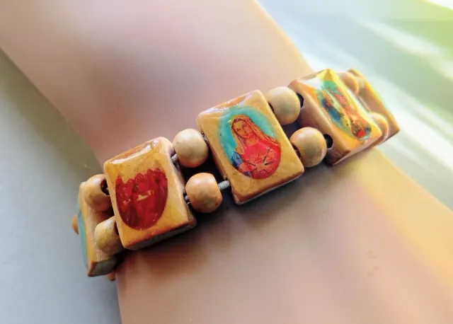 Pulsera Religiosa Madera Jesús y María Católica