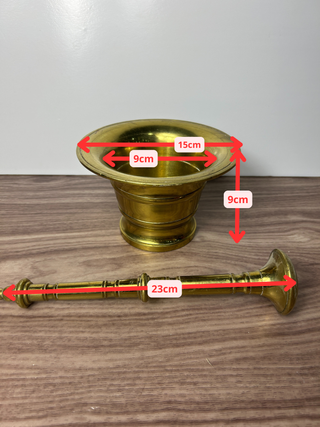 Almirez grande de bronce antiguo