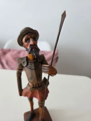 Figura Don Quijote madera tallada