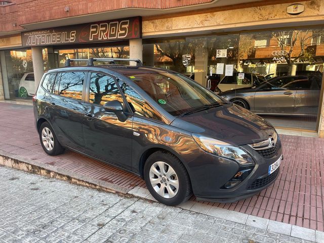 OPEL Zafira Tourer - AÑO 2016 - 10.900€