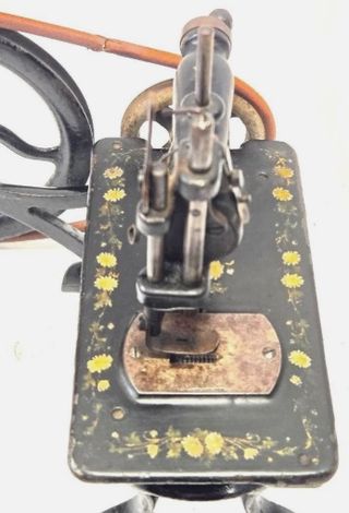 Máquina de coser Antigua American Gem