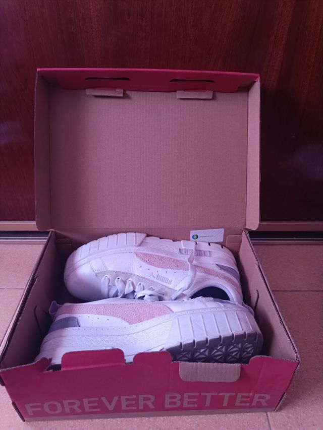 Puma con cuña blancas/rosa/morada