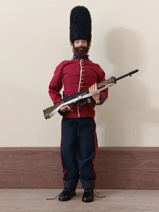 Muñeco Action Man Guardia Real