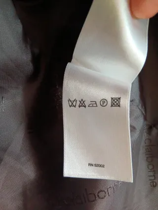 Gabardina larga animal print Liz Claiborne talla L