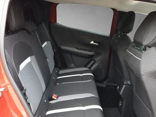 Opel Frontera 1.2T XHT Hybrid eDCT6 81kW Edition