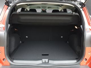 Opel Frontera 1.2T XHT Hybrid eDCT6 81kW Edition