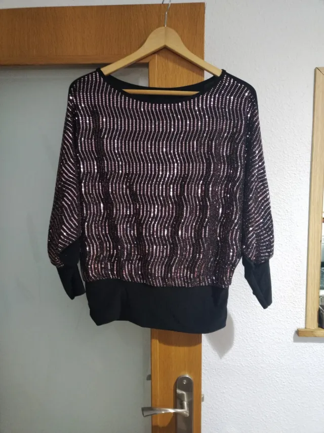 Blusa fiesta lentejuelas rosa y negro