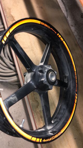 Llanta Delantera KTM Duke 690 2010