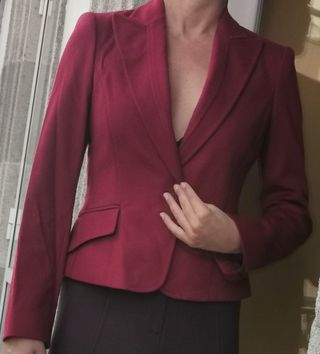 Americana fiesta color ladrillo. Nueva.