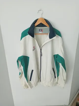Chaqueta deportiva hombre retro vintage crema