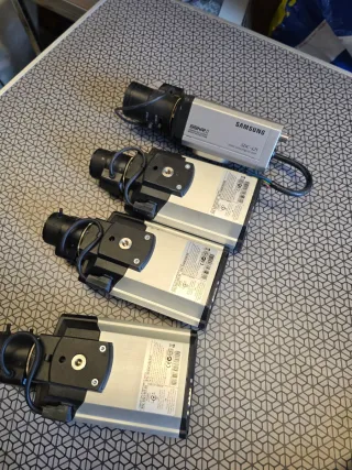 Lote 3 Cámaras Vigilancia Axis 221