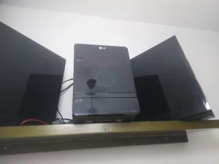 Equipo de música LG FA162