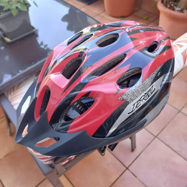 Casco Bicicleta Adulto Rojo y Negro