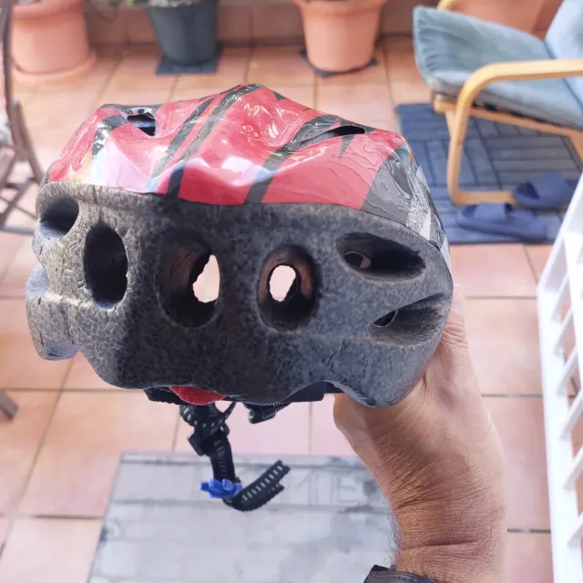 Casco Bicicleta Adulto Rojo y Negro