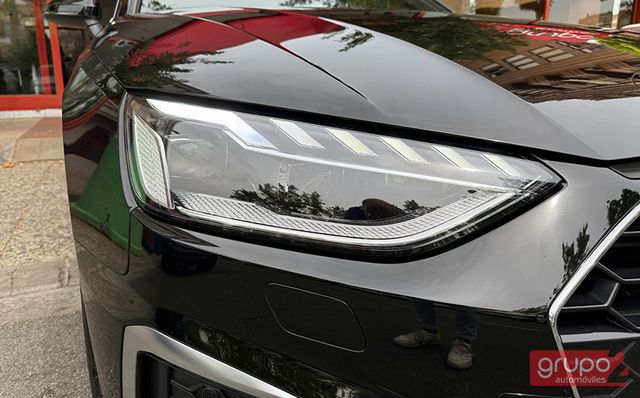 Audi A4 S line 40 TFSI Stronic