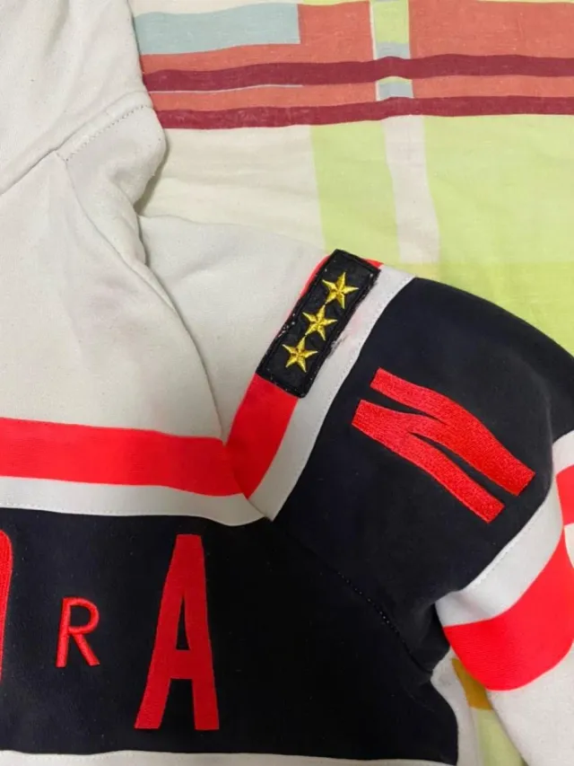 Sudadera Jordan Blanca y Roja