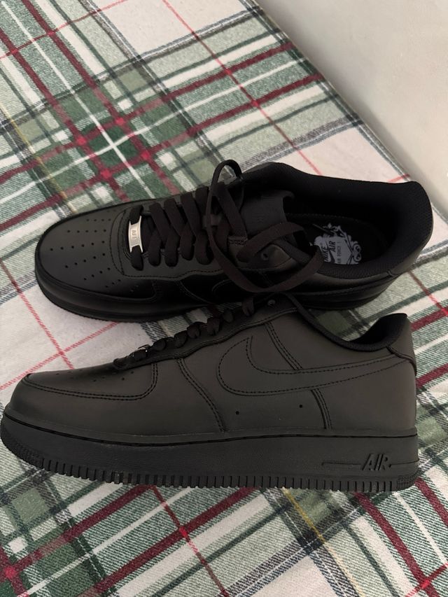 Nike Air Force 1 Negras Talla 44