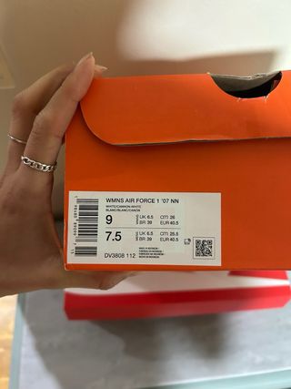 Nike Air Force 1 Blancas y Verdes nuevas a estrena