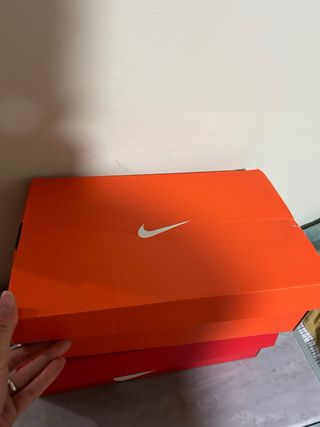 Nike Air Force 1 Blancas y Verdes nuevas a estrena