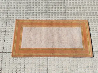 Coppia di moderni tappeti