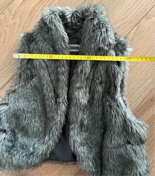 Chaleco de pelo gris talla S