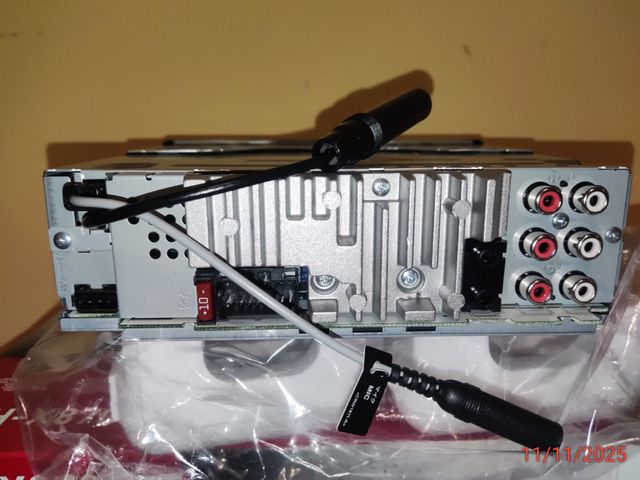 Pioneer DEH-X8700BT Nuovo Sigillato