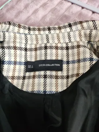 Americana cuadros beige y multicolor