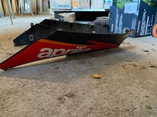 Sottopedana Aprilia SR R