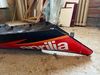 Sottopedana Aprilia SR R