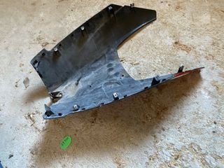 Sottopedana Aprilia SR R