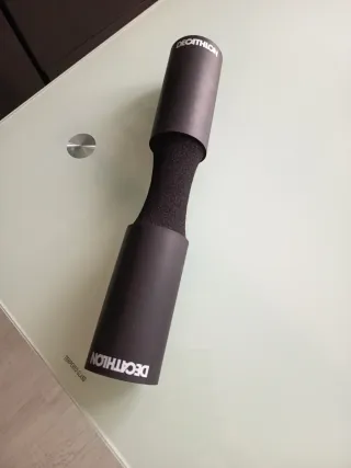 Almohadilla protectora barra gym Decathlon