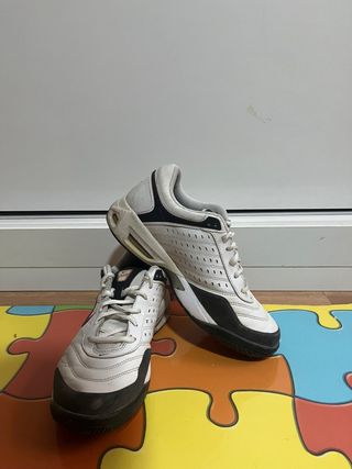 Zapatillas Nike Air Blancas y Negras