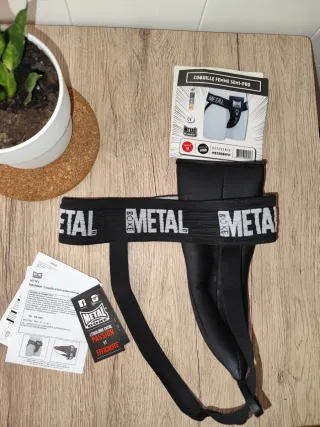 Protección boxeo femenina Metal Boxe