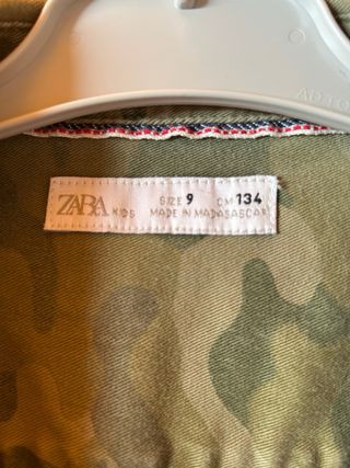 Sobrecamisa Zara camuflaje niño Talla S