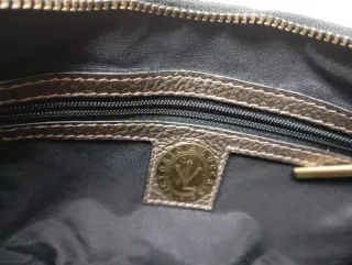 Bolso Victorio & Lucchino Original Negro/Dorado