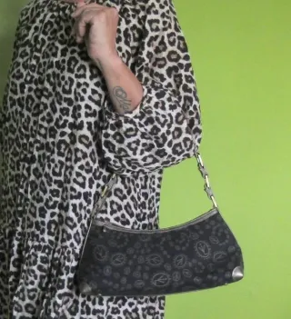 Bolso Victorio & Lucchino Original Negro/Dorado