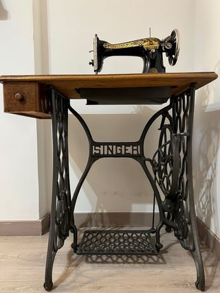 Máquina de coser Singer antigua 1922
