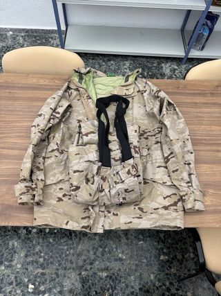 Ropa militar camuflaje