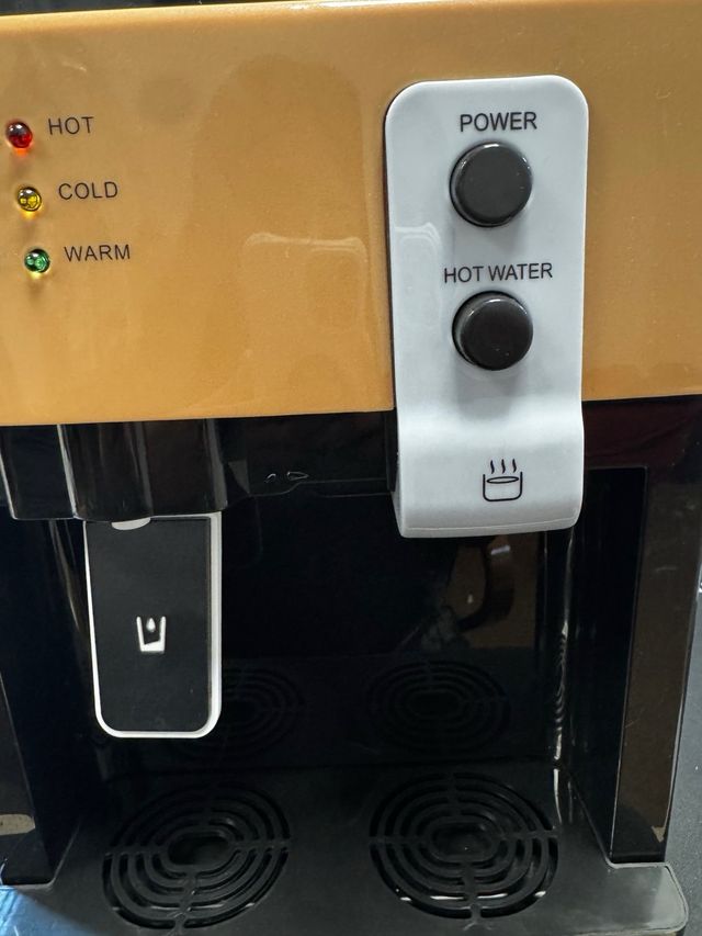 Dispensador de agua eléctrico