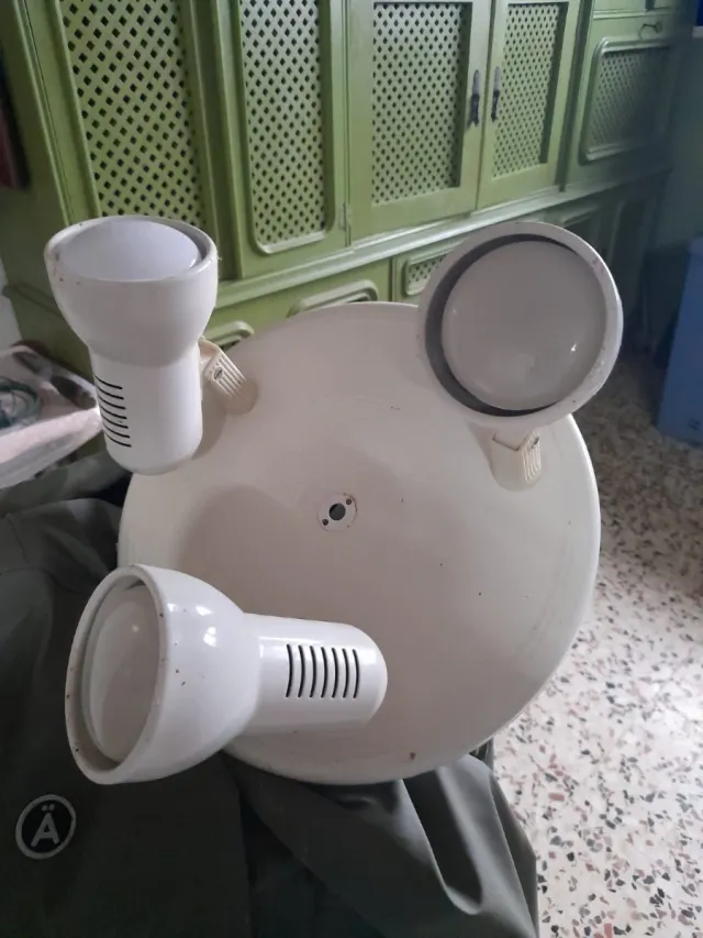 Lámpara Aplique Blanco Metálico