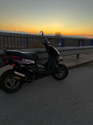 Peugeot Trekker 49cc Moto