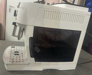 Macchina Caffè DeLonghi Magnifica S